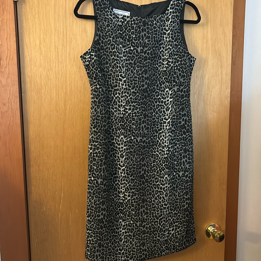 Karin Stevens Petite Leopard print lined Sleeveless Dress Sz 4